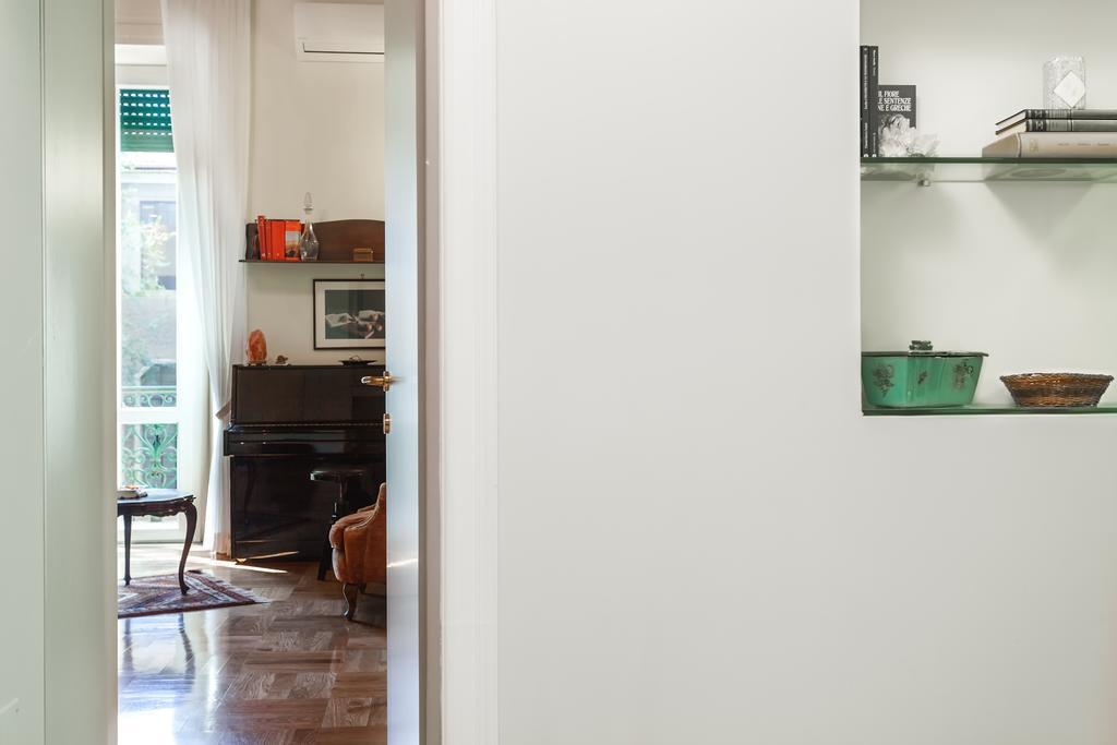 ローマ ロンド Bed & Breakfast エクステリア 写真