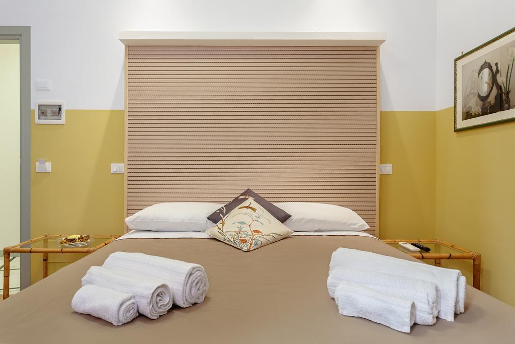 ローマ ロンド Bed & Breakfast 部屋 写真